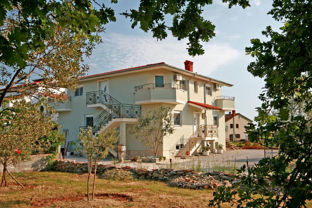 Apartments Lighthouse Fažana Δωμάτιο φωτογραφία